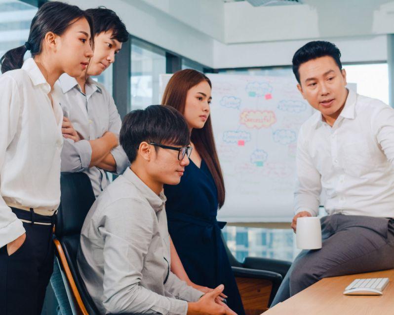 Hình ảnh minh họa các công cụ bảo vệ người chơi tại Kingbet86, thể hiện sự an toàn trong cá cược trực tuyến và cá cược di động